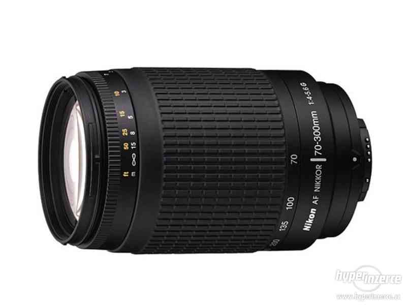 Nikon AF Zoom-Nikkor 70-300mm f/4-5.6G