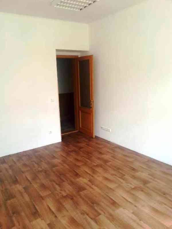 Kancelář k pronajmu ihned na Praze 3, 21 m2 - foto 2