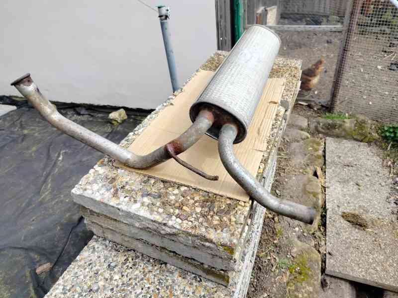 Zadní tlumič výfuku zn.Polmo 04.233 ( C1/Peugeot/Toyota) - foto 6