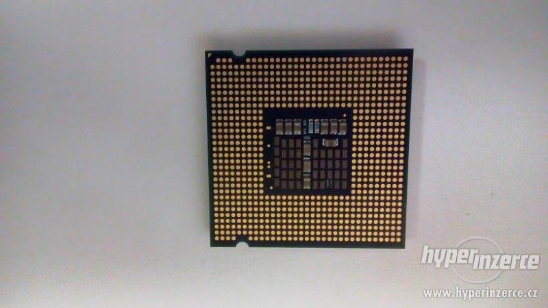 Procesor Intel Xeon X3210 2,13 GHz 4-jadrový - foto 3