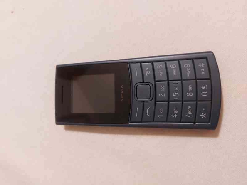 Nový mobilní telefon Nokia 110 4G (2023)