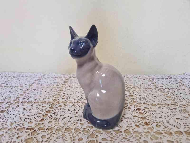 Porcelánová Plastika sedící Kočka Kocour Kodaň Copenhagen - foto 2