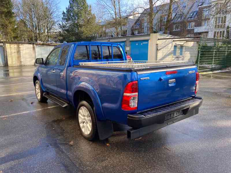 Toyota Hilux 2.5 d4d ExtraCab 106kw - foto 10