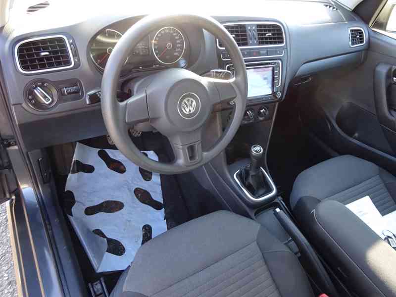 VW Polo 1.4i 16V r.v.2010 (servisní knížka) - foto 5