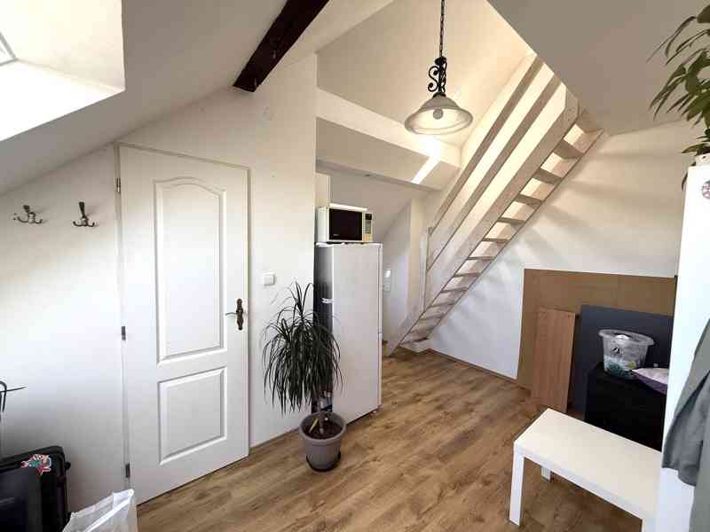 PRONÁJEM  CIHLOVÉHO MEZONETOVÉHO BYTU 2+KK, BRNO – ČERNOVICE - foto 3