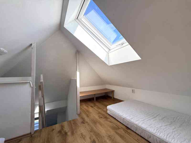 PRONÁJEM  CIHLOVÉHO MEZONETOVÉHO BYTU 2+KK, BRNO – ČERNOVICE - foto 12