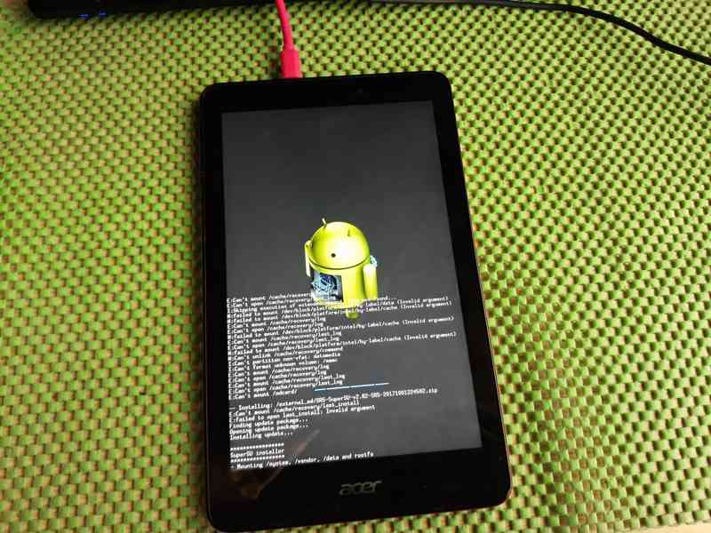 Acer Iconia B1-810, 8", 1GB RAM, 16GB na ND  - foto 3