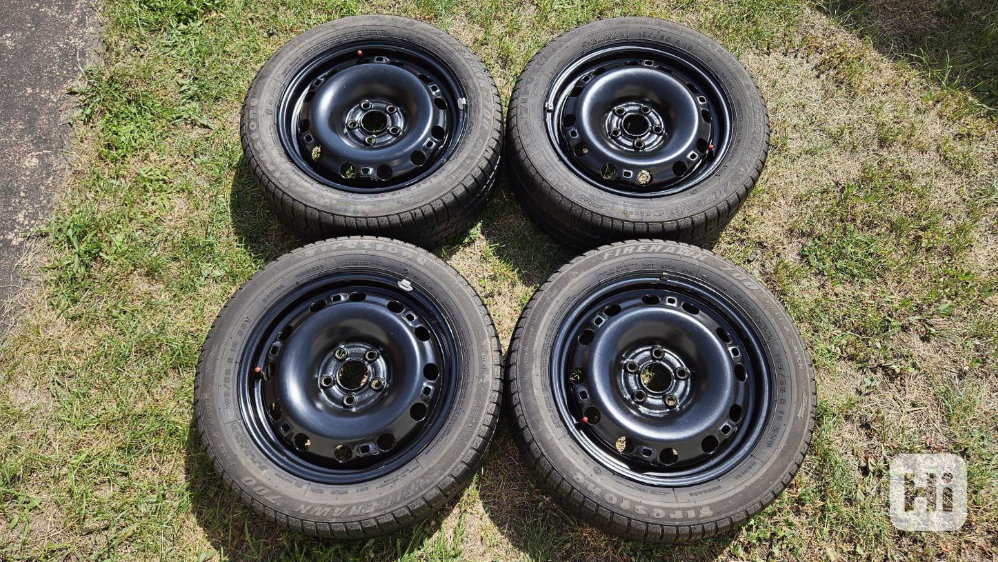 Škoda Fabia letní pneumatiky 195/55 R15 disky 6Jx15 5x100 - foto 1