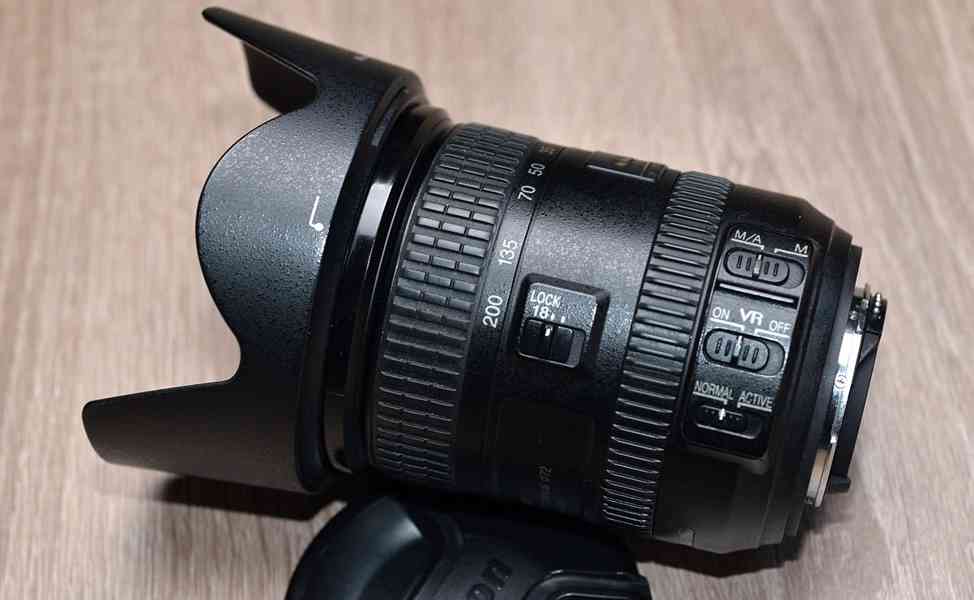 NIKON AF-S DX 18-200mm f/3.5-5.6 G IF ED VR II - foto 5