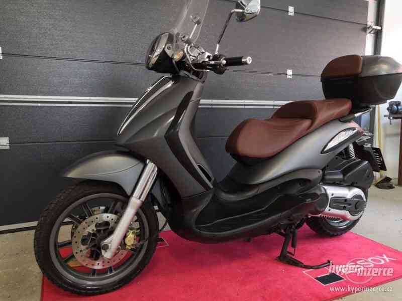 Prodám Piaggio Beverly 500 r.v.2012 - foto 3
