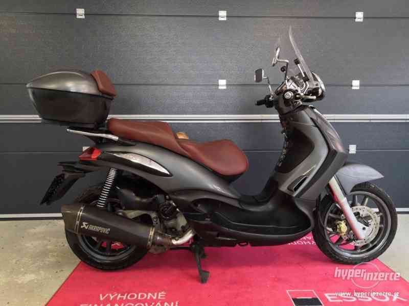 Prodám Piaggio Beverly 500 r.v.2012 - foto 16