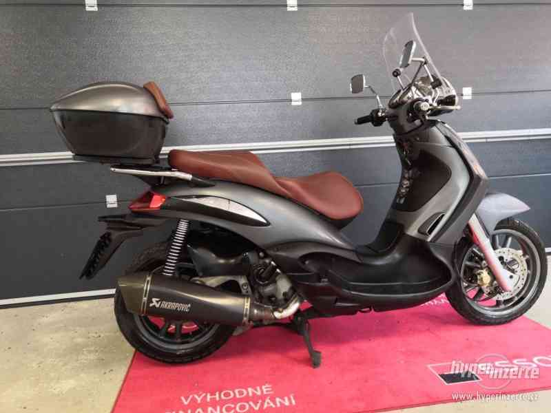 Prodám Piaggio Beverly 500 r.v.2012 - foto 17