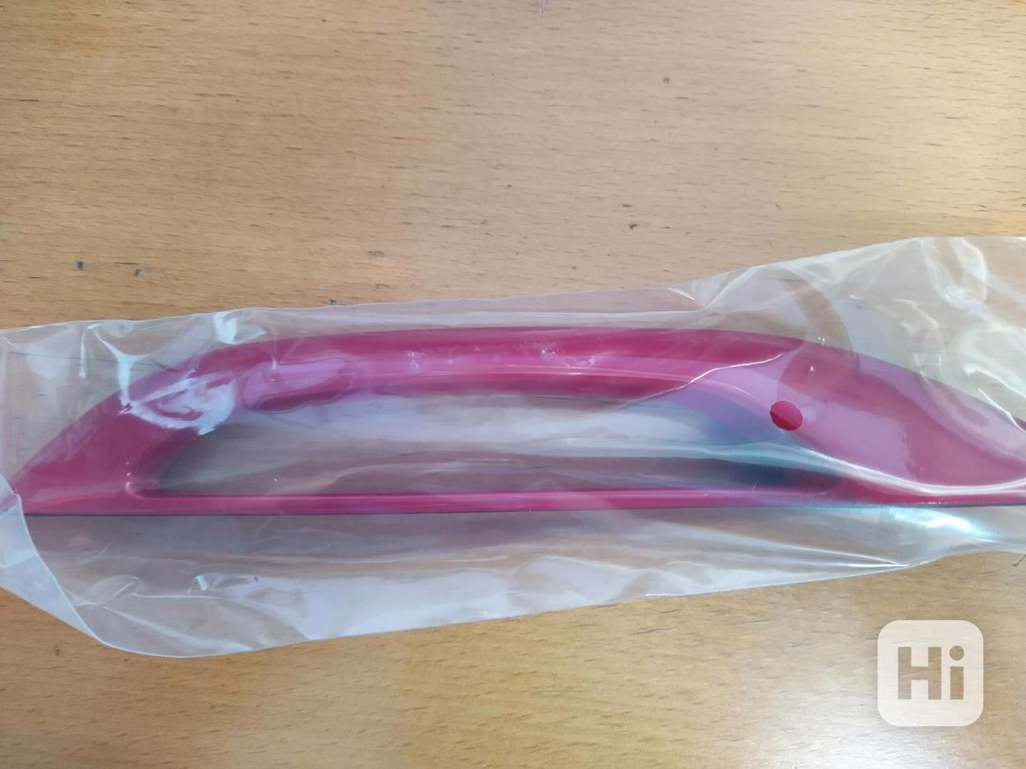 Tesla 3 - sada nalepovacích klik - červená - foto 1
