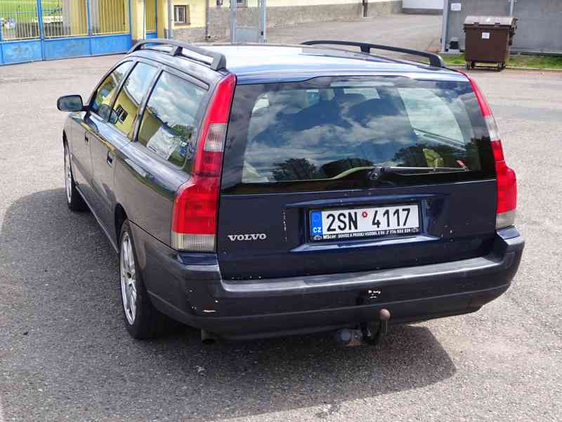 Volvo V70 2.4 D5 Combi r.v.2004 (stk:6/2025) 120 kw  - foto 4