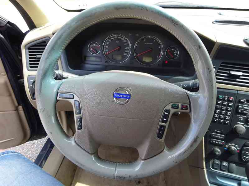 Volvo V70 2.4 D5 Combi r.v.2004 (stk:6/2025) 120 kw  - foto 9