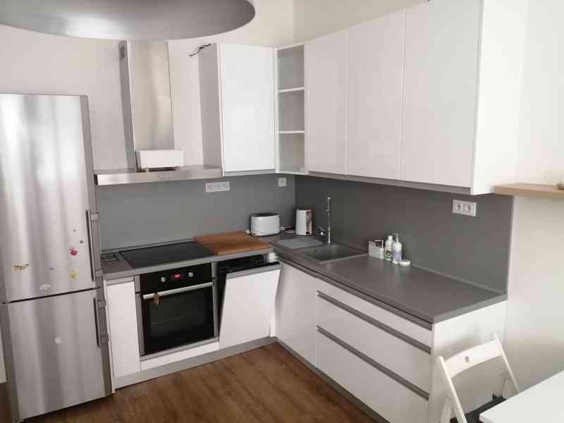 Pronájem 2+kk, ulice Botanická, centrum, 57 m2, balkon  - foto 2