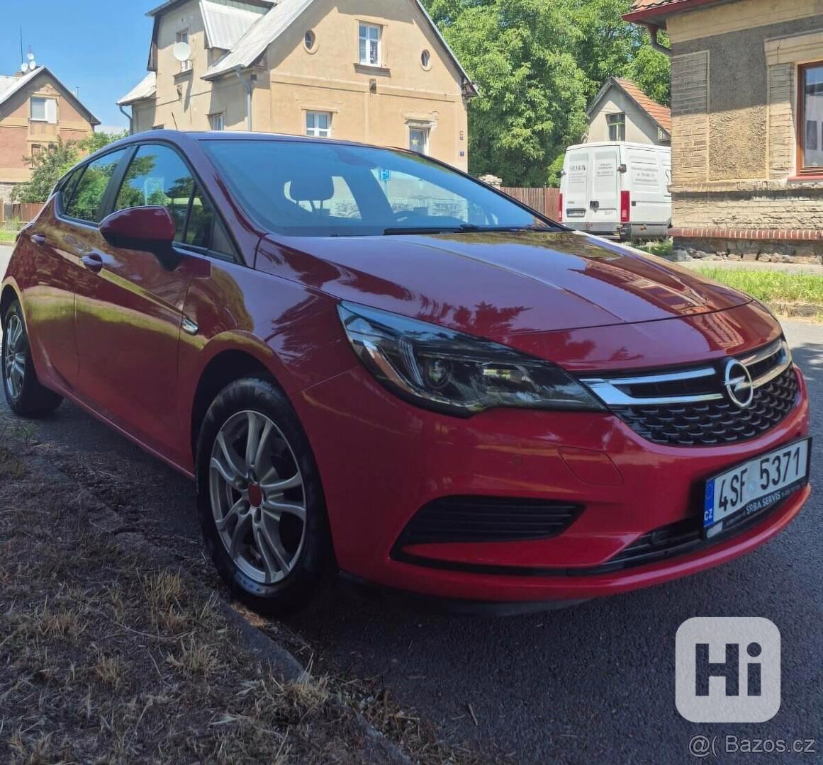 Opel Astra 1.4i Bez turba 74 kW, odpočet DPH - foto 1