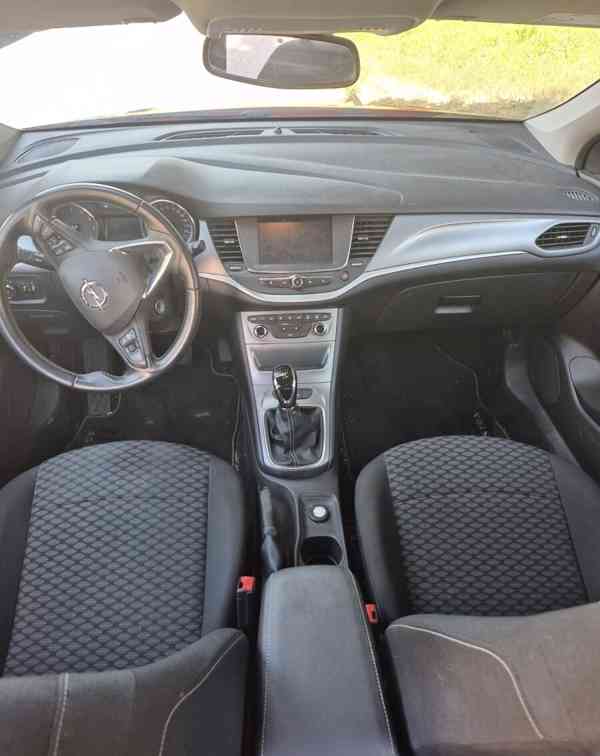 Opel Astra 1.4i Bez turba 74 kW, odpočet DPH - foto 8