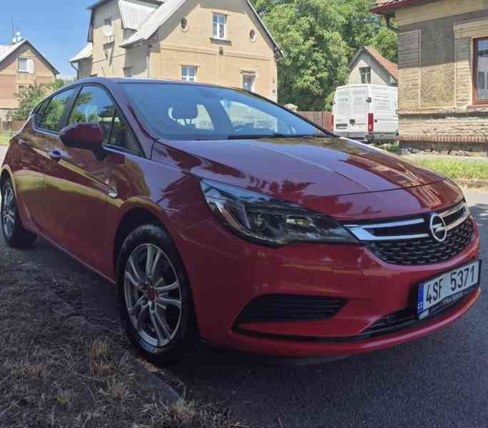 Opel Astra 1.4i Bez turba 74 kW, odpočet DPH - foto 3