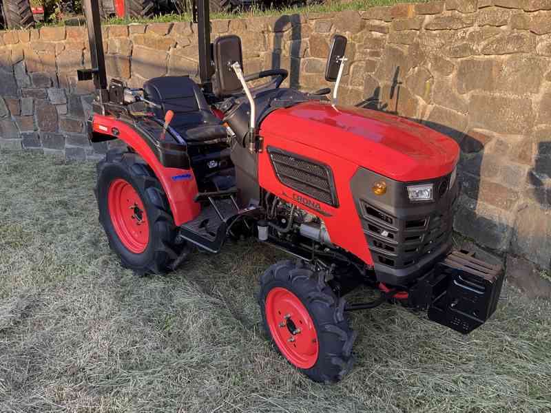 Traktor crona CR254, 25 koní, malotraktor - foto 2