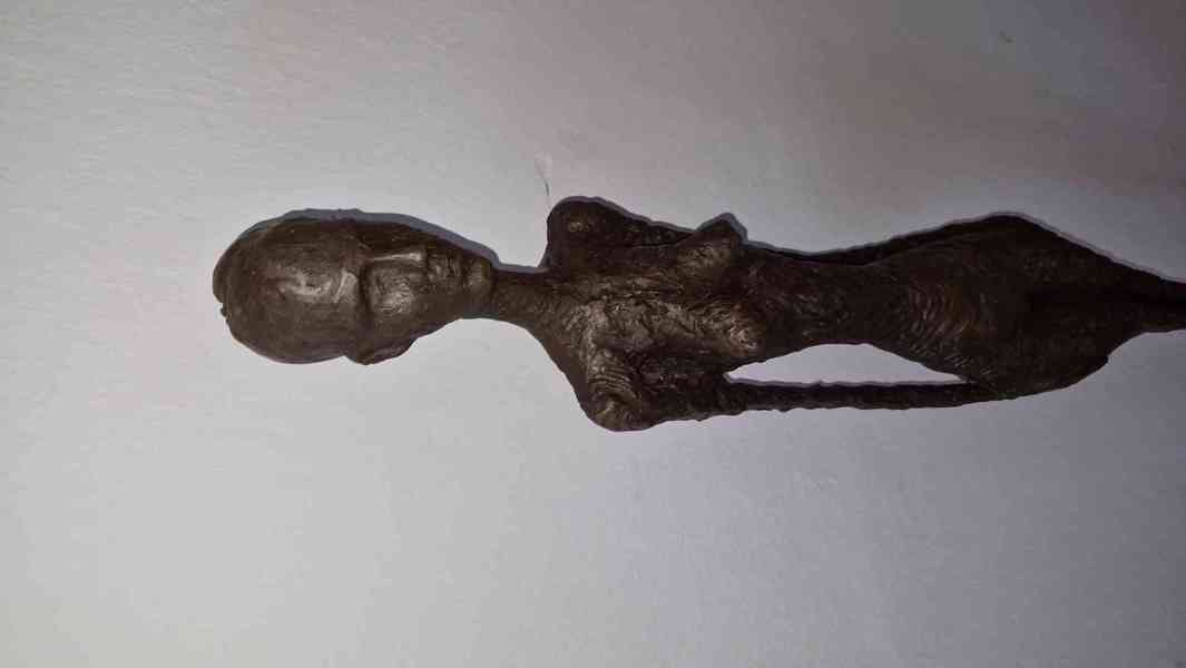 Alberto Giacometti-bronz XXL - foto 2