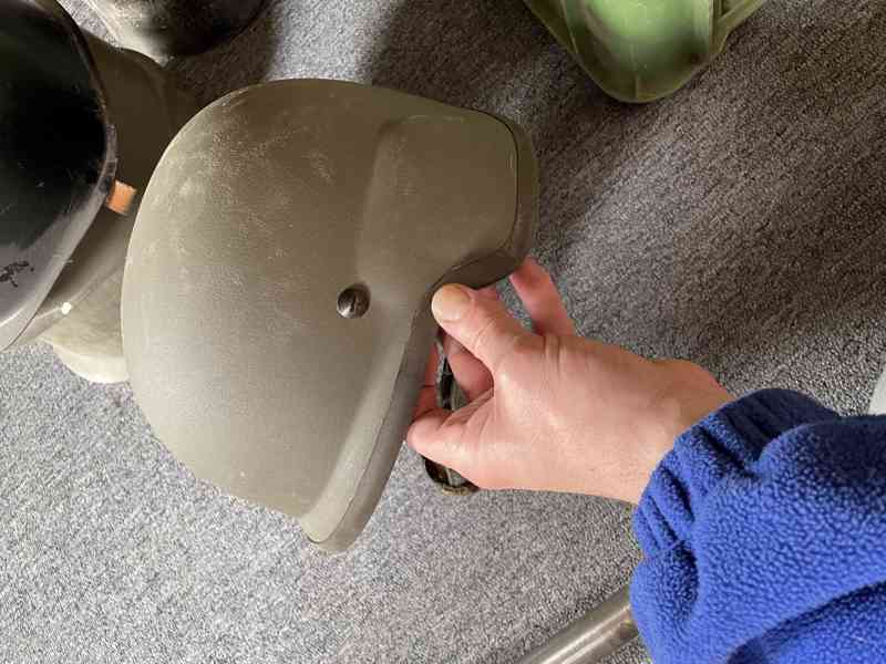 Vojenské helmy - foto 6