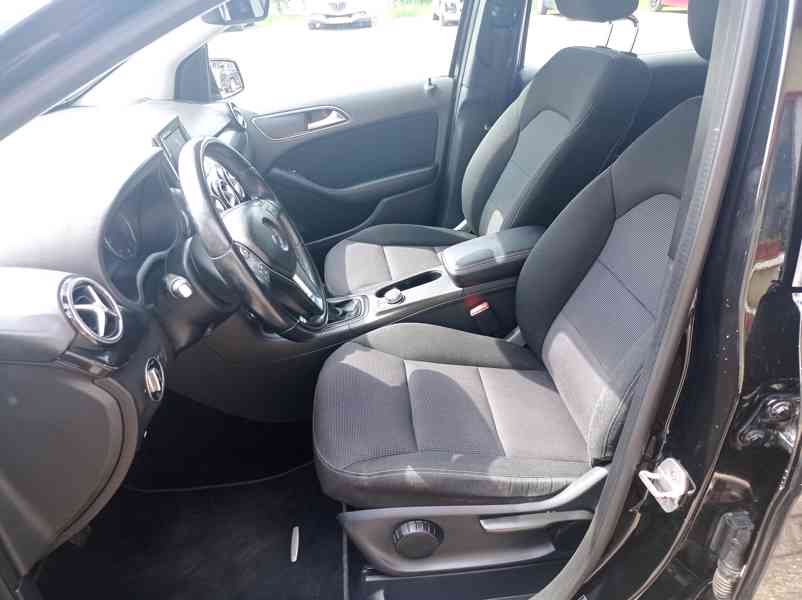 Mercedes-Benz B 180 CDI 80kW/Kamera/1Maj - foto 11