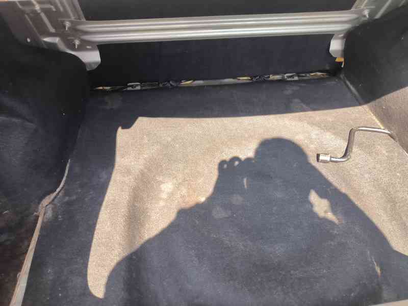 Dacia Logan 1, 4  - foto 8