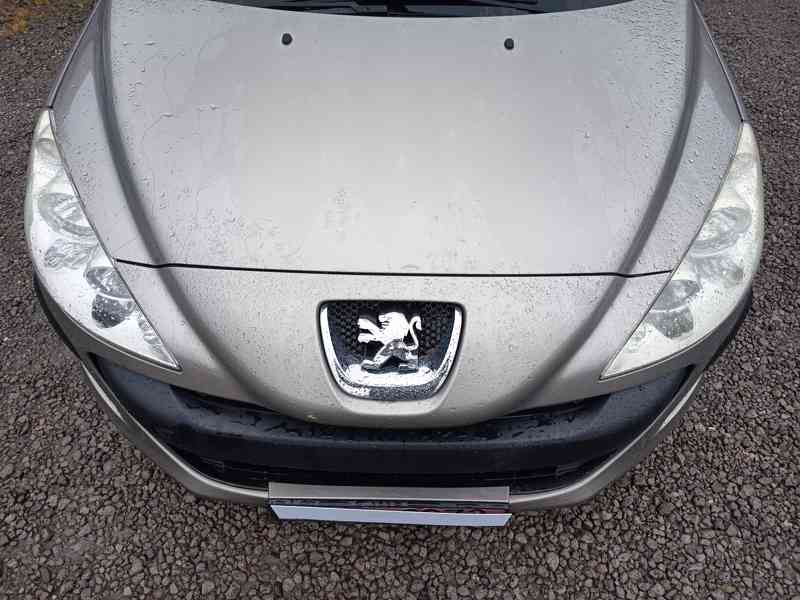 PEUGEOT 308 SW 1,4i Comfort ČR - foto 5
