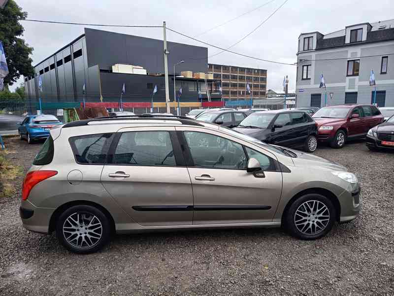 PEUGEOT 308 SW 1,4i Comfort ČR - foto 9