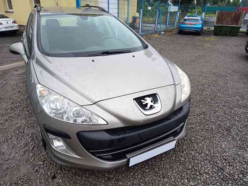 PEUGEOT 308 SW 1,4i Comfort ČR - foto 2