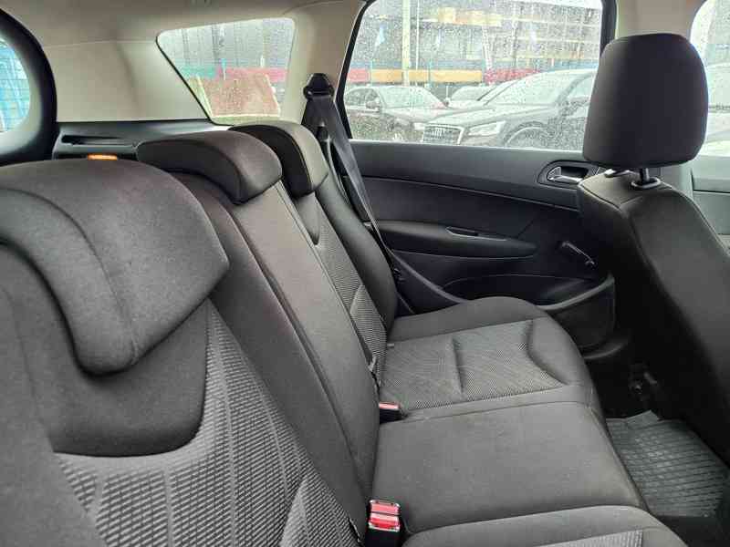 PEUGEOT 308 SW 1,4i Comfort ČR - foto 15