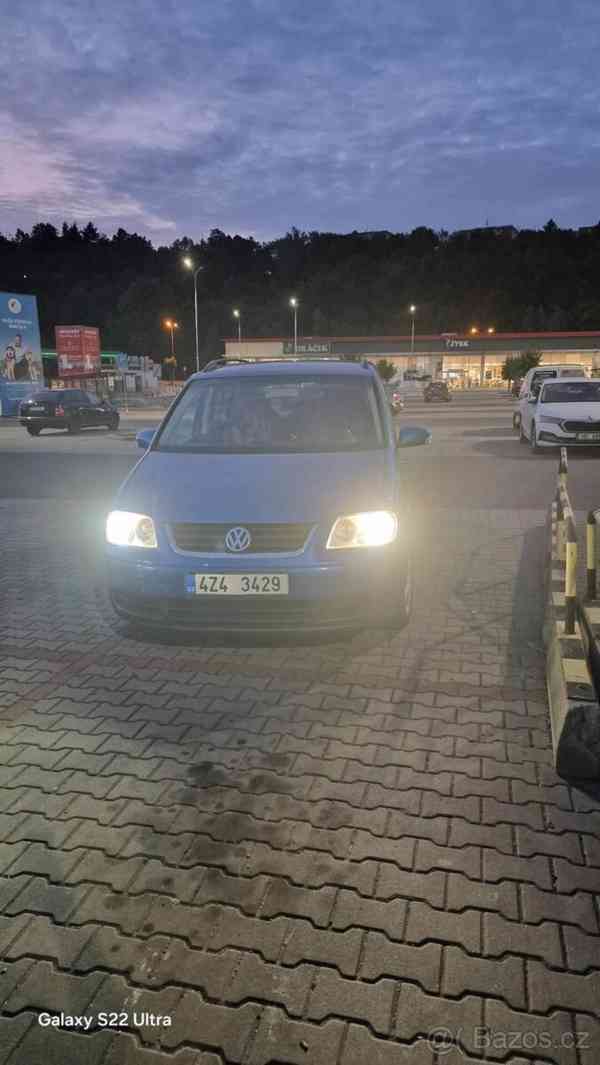 Volkswagen Touran 1,9 - foto 5