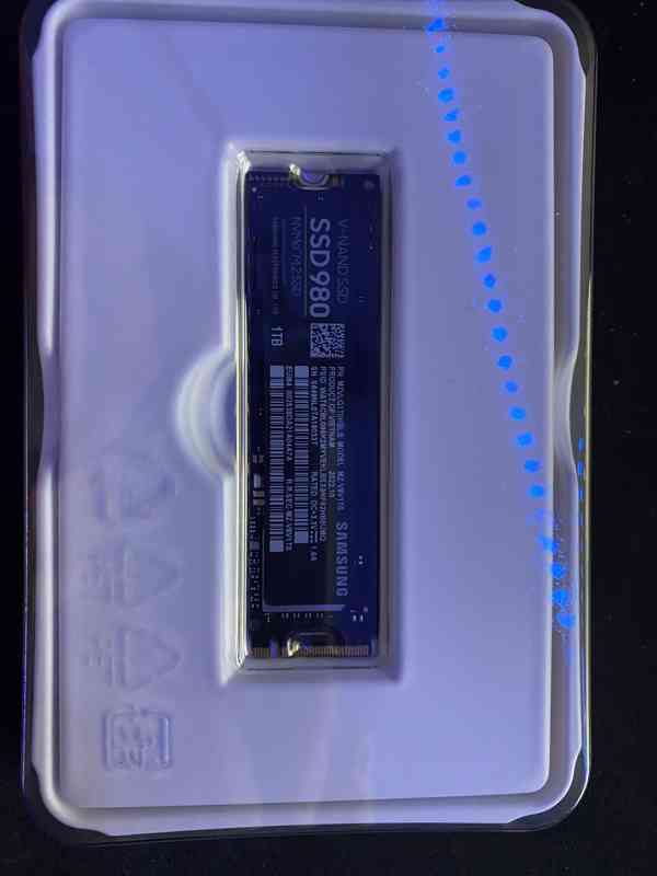 SAMSUNG SSD 980 (1 TB) - foto 3
