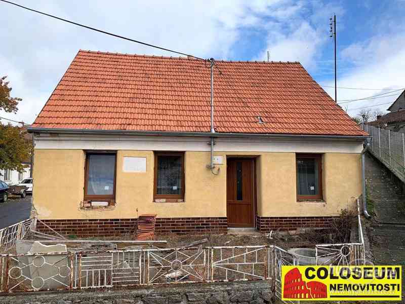 Dolní Dubňany, RD 2+1, pozemek 267 m2, možnost půdní vestavby, dvůr, rekonstrukce – rodinný dům - foto 1
