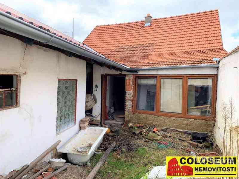 Dolní Dubňany, RD 2+1, pozemek 267 m2, možnost půdní vestavby, dvůr, rekonstrukce – rodinný dům - foto 6