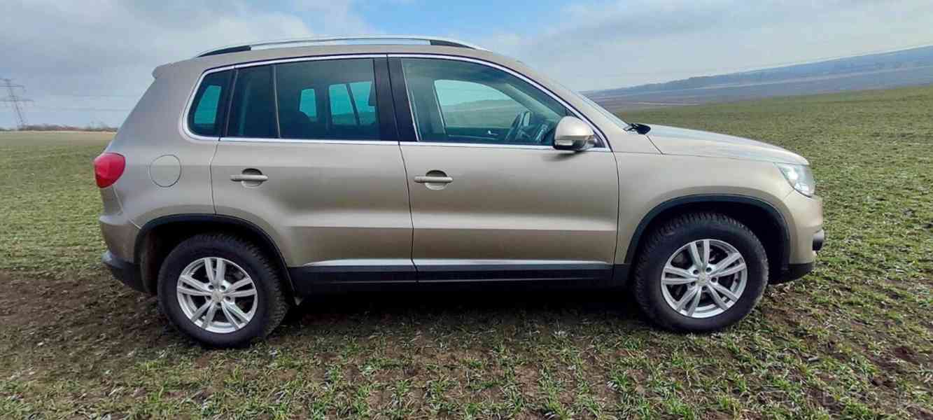 Volkswagen Tiguan 2,0   110 kW Sport & Style 4x4 - foto 7