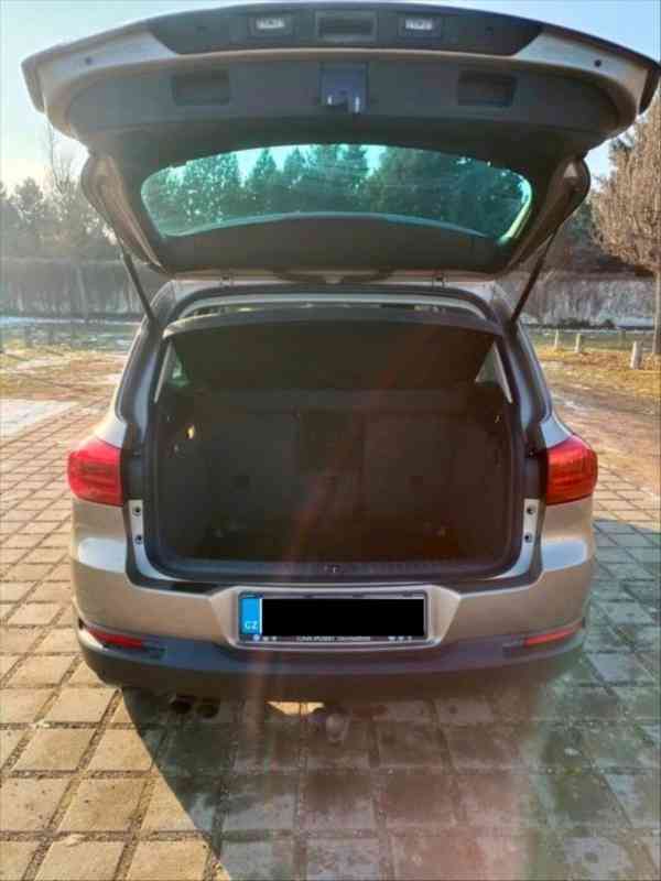 Volkswagen Tiguan 2,0   110 kW Sport & Style 4x4 - foto 3