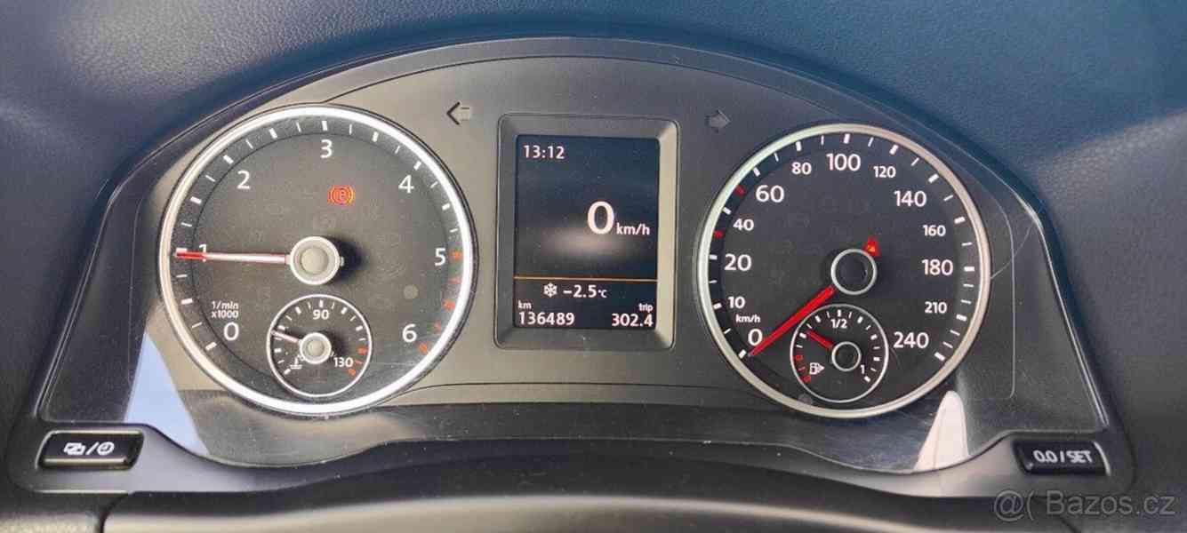 Volkswagen Tiguan 2,0   110 kW Sport & Style 4x4 - foto 4