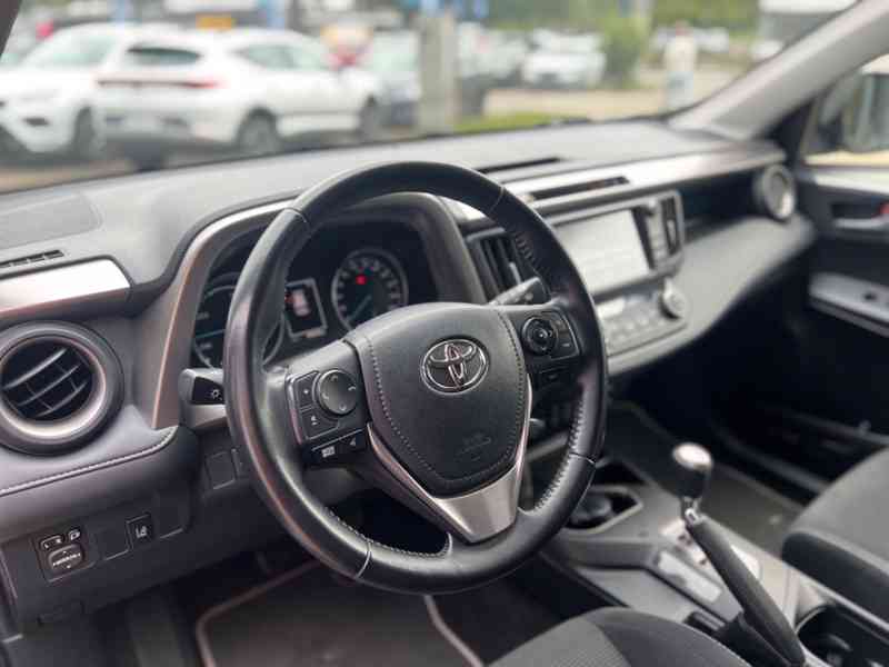 Toyota RAV 4 2,5 Hybrid Edition 145kw - foto 22