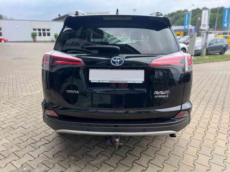 Toyota RAV 4 2,5 Hybrid Edition 145kw - foto 24