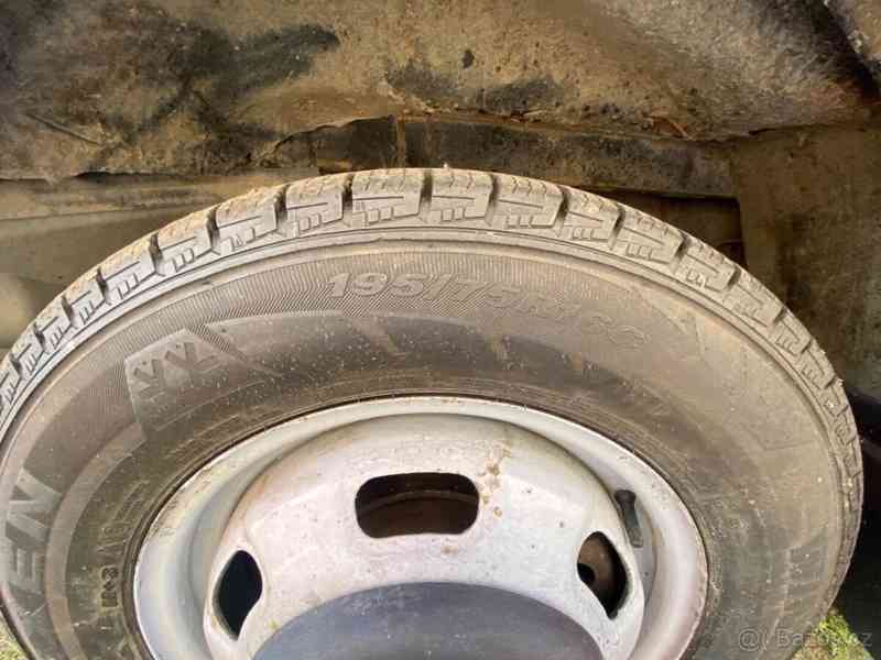 Iveco Daily 2,8 - foto 17