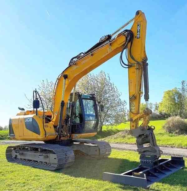 16t bagr širokopás + TILT JCB 145, 3 lopaty - foto 2