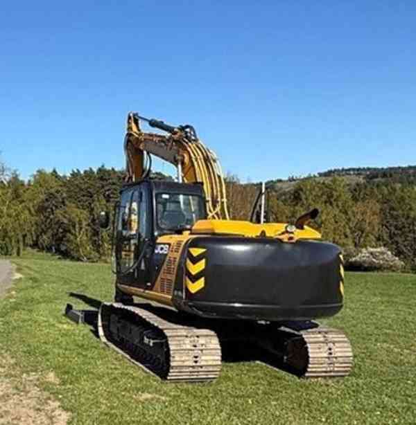 16t bagr širokopás + TILT JCB 145, 3 lopaty - foto 6