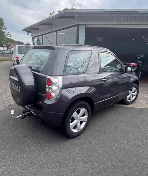 Suzuki Grand Vitara 2.4i Comfort benzín 122kw - foto 5