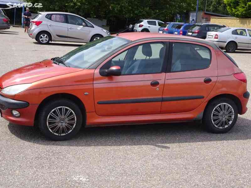 Peugeot 206 1.4i r.v.2001 (55 kw) stk:2/2026 - foto 3