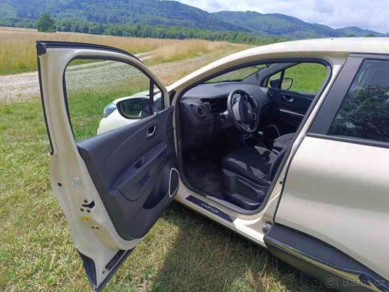 Renault Captur 1,2   TCE - foto 6