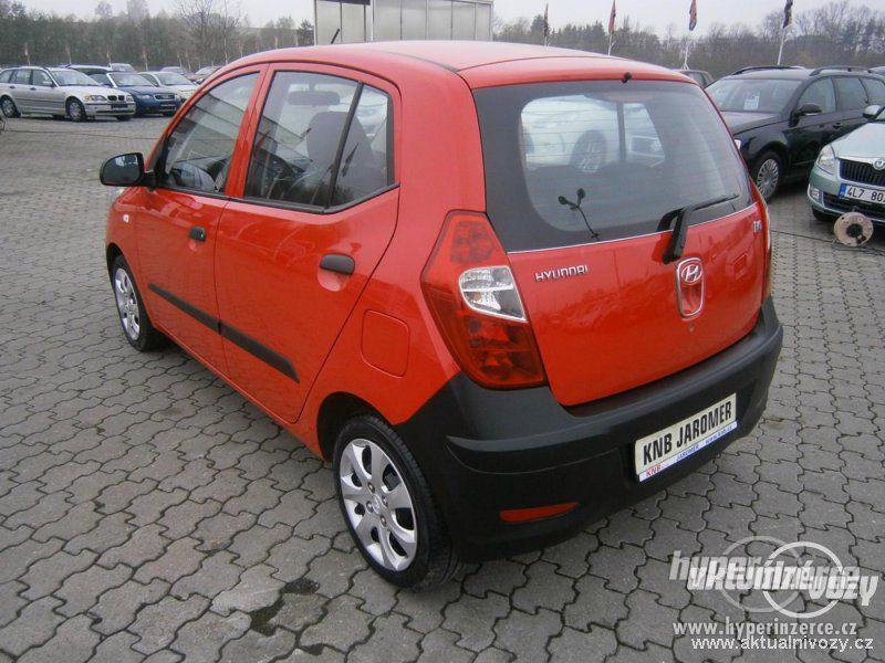 Hyundai i10 1.1, benzín, r.v. 2011, STK - foto 10