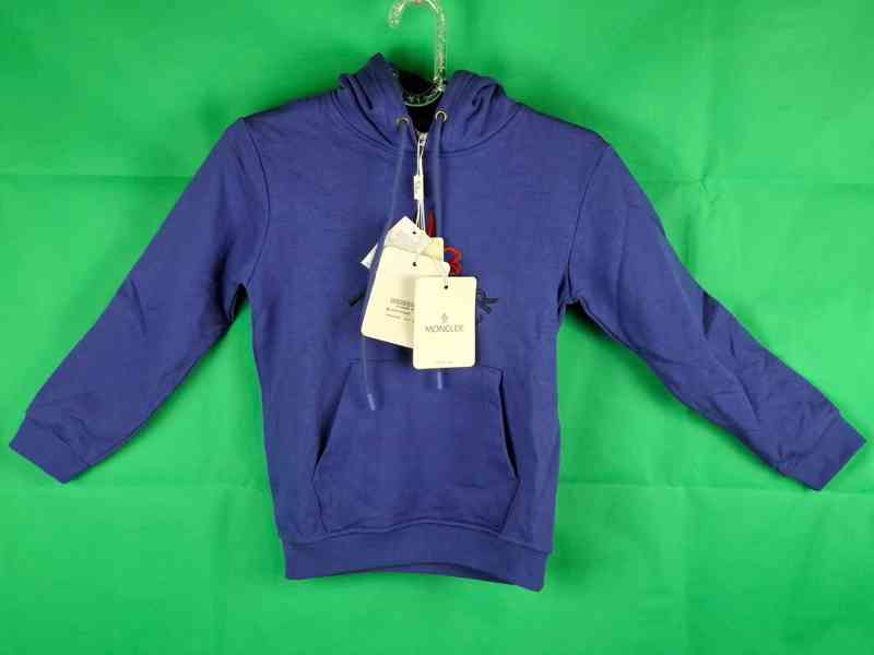 Chlapecká teplaková souprava Moncler na 12 let - foto 2