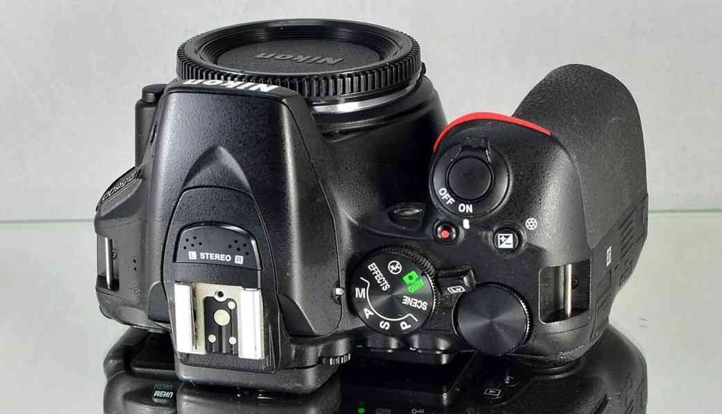 Nikon D5600 + 18-55mm *Full HDV*WIFI*BAG*4100 Exp. - foto 5
